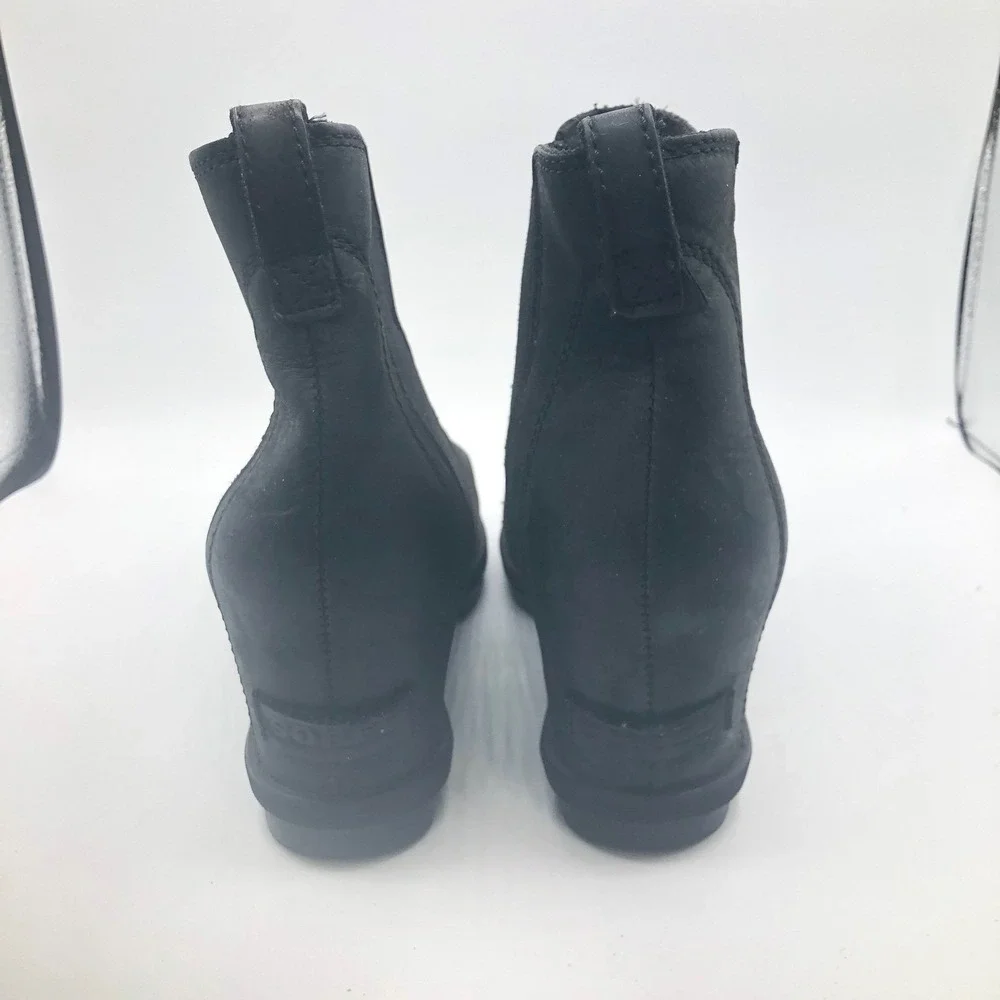 Sorel step into
